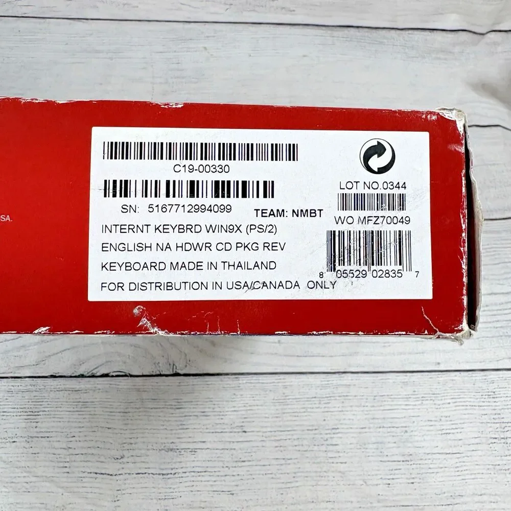 MICROSOFT INTERNET KEYBOARD C19-00330 PS/2 Detachable Palm X09-52282 New Open BX